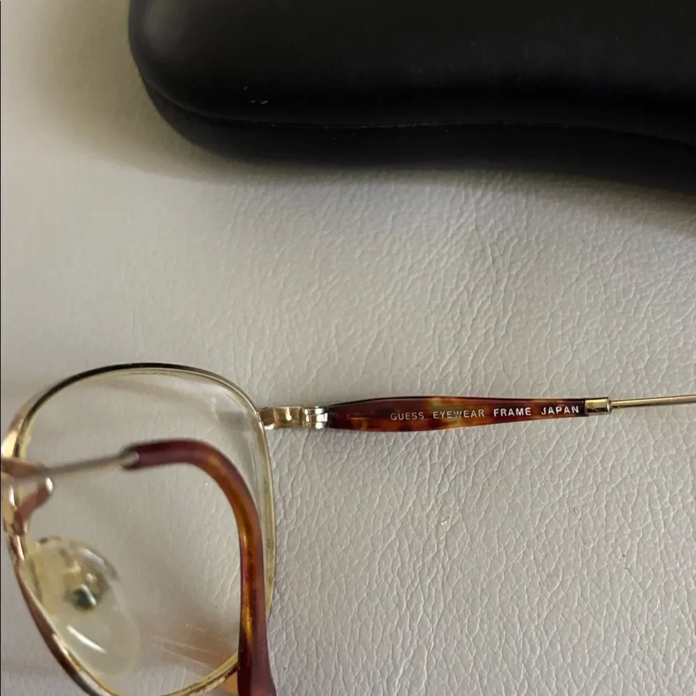 AUTHENTIC GUESS GU 256 Japan Frame Tortoise